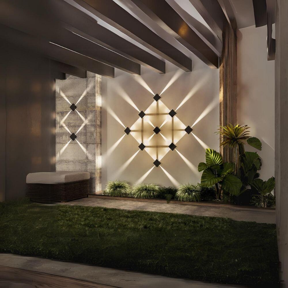 Arandela LED Pix Slin 6W Preta 4 Fachos 3000K