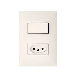 Conjunto Interruptor Simples e Tomada 2P T 10A com Placa Linha Plus Branco