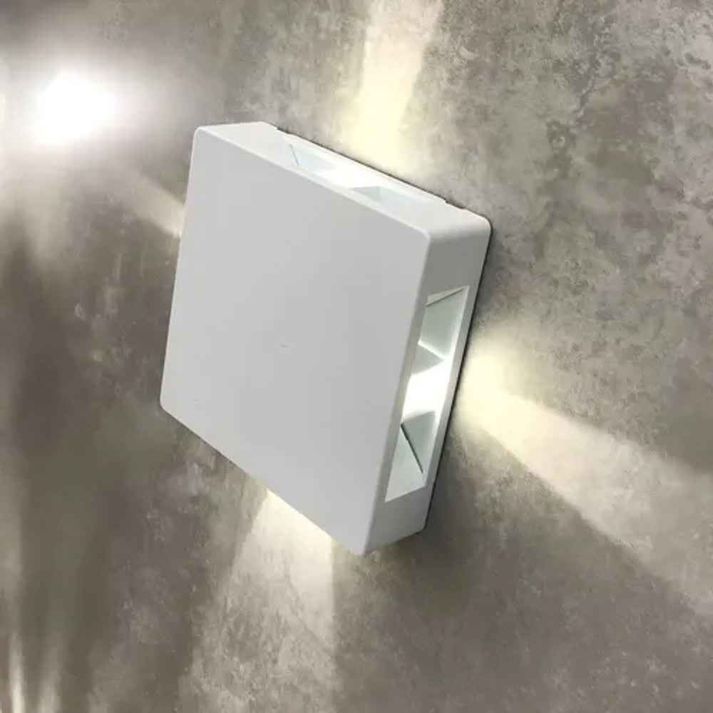 ARANDELA LED PIX SLIM 6W 3000K BRANCO 4 FACHOS