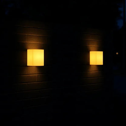Arandela LED Luminatti Vision LM2847 5W 2700K IP65 Bivolt