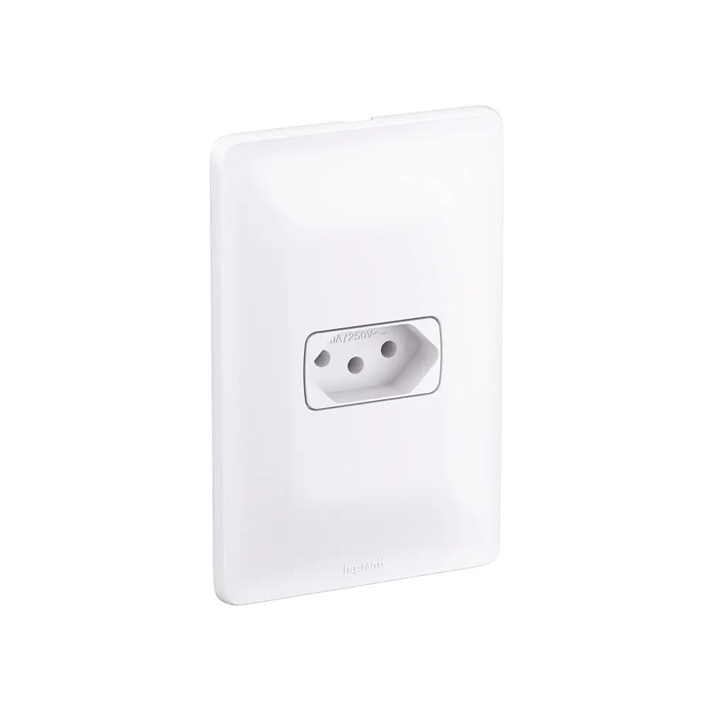 Tomada 2 Polos e Terra 20A com Placa Zeffia Branco