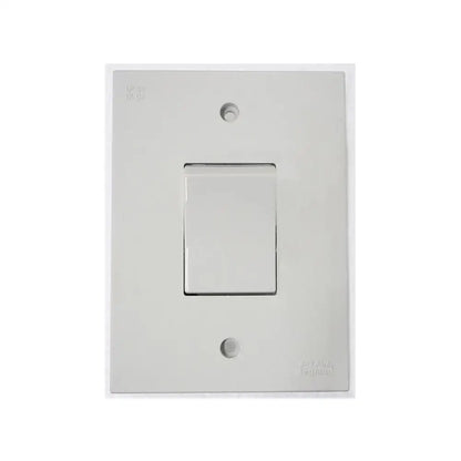Interruptor Paralelo 10 Amperes 250 Volts 64202 Aquatic Legrand Cinza