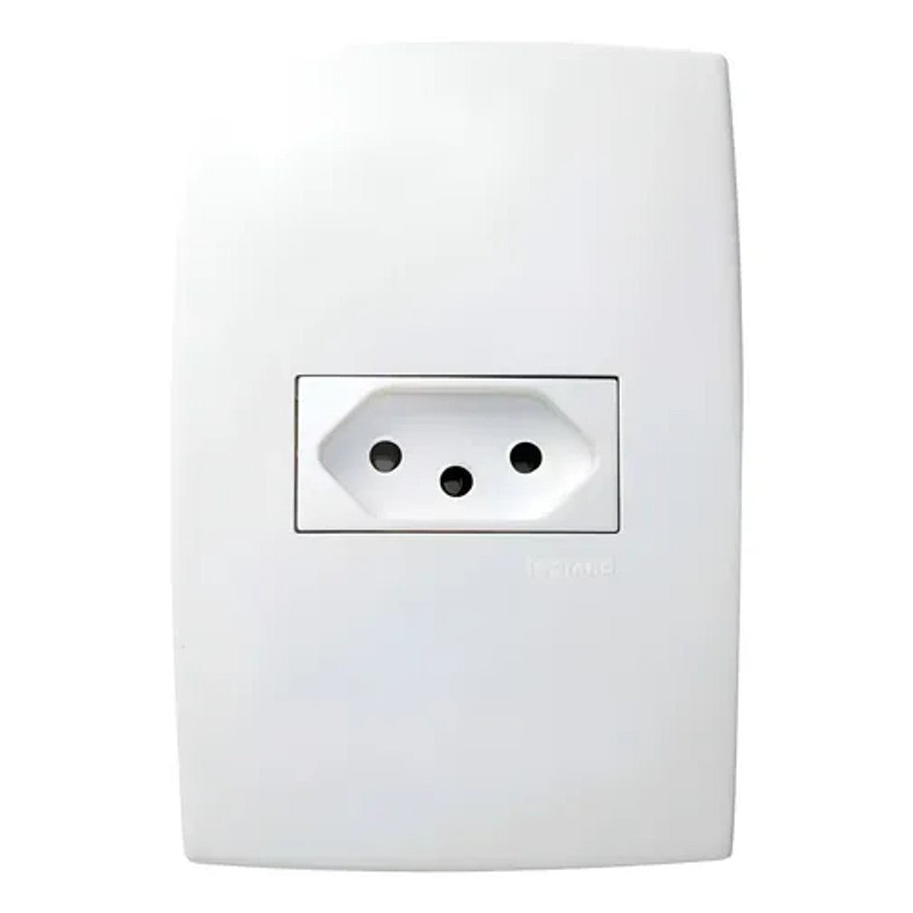Tomada 2 Polos Terra 20A Horizontal com Placa Pial Plus Branco