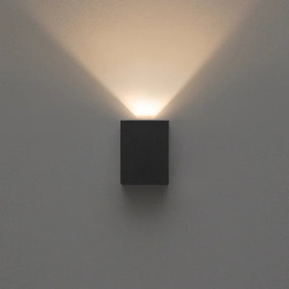 Arandela Fabrica da Luz 1200 Preto Eros 1x Halógena