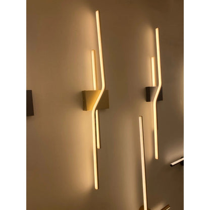 Arandela Tron 3000K 31W 89cm Gold Hevvy