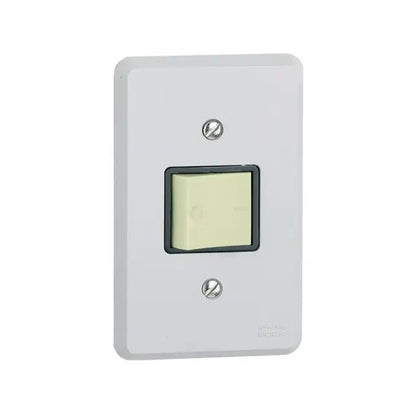 Interruptor Bipolar Paralelo 10/250V com Placa 2108 Silentoque Legrand