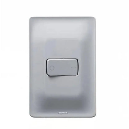 Interruptor Bipolar Simples 10A com Placa 680118CZ Zeffia Legrand Cinza